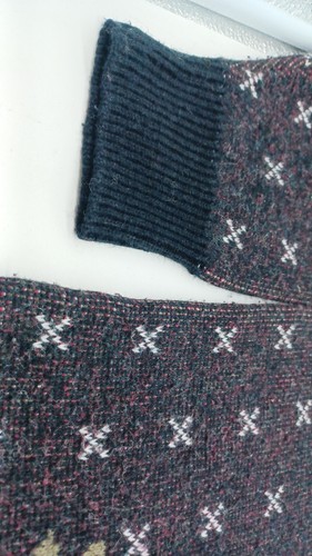 Vintage 80er Jahre Rollkragenpullover, Rose & Schwarz. Ohne Etikett. D2029 - Bild 8 von 15