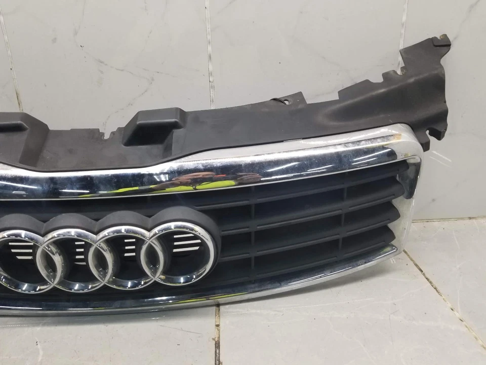 *REPAIRED TOP SECTION* 2004 AUDI A8 UPPER MAIN BUMPER GRILLE W/ AUDI LOGO #08705 Foto 4 de 4