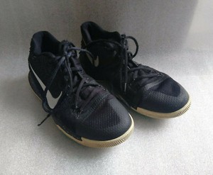 nike elizabeth azurie