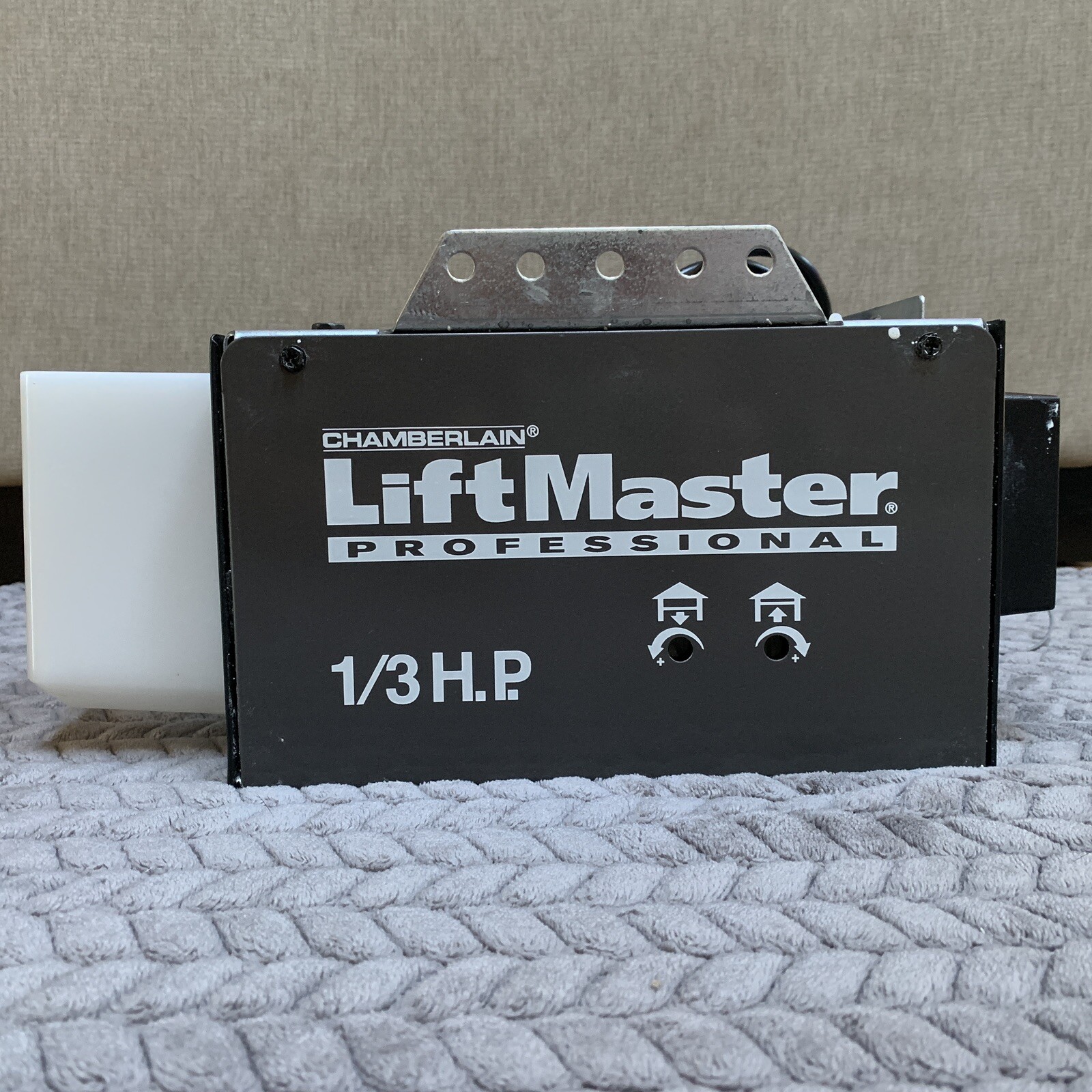 Chamberlain LiftMaster Professional 1/3 HP Garage Door Opener Chain
