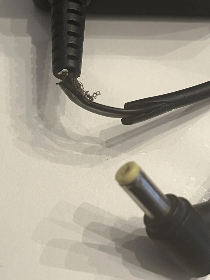 "Laptop 14"" Acer Aspire 4339-2618 Intel Celeron 2,00 GHz 2 GB RAM 250 GB HDD Foto 4 de 4