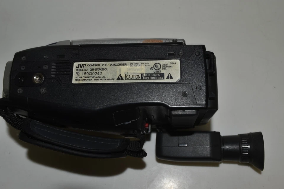 JVC SUPER VHS COMPACT VHS CAMCORDER MODEL GR-SXM260U (JCC27) - Image 3 of 4