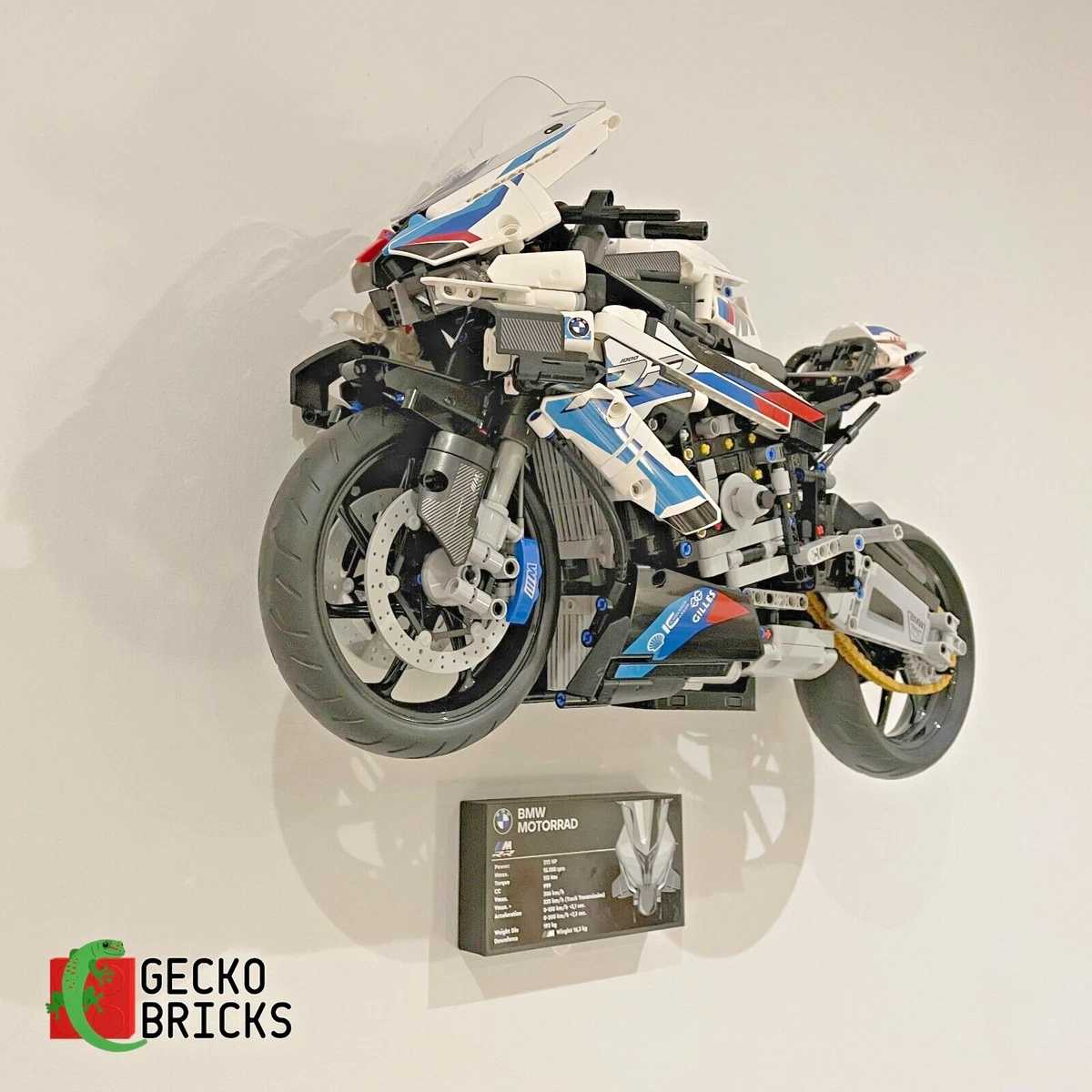 Gecko Bricks wall mount for LEGO Technic BMW M 1000RR 42130