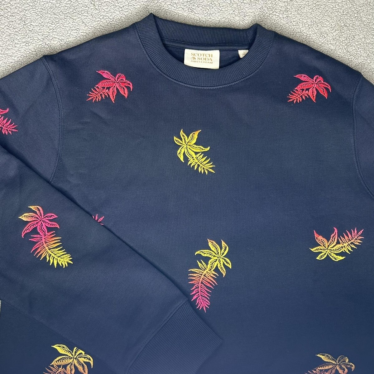 Scotch & Soda Sweatshirt Mens Small Navy Tropical Palm Embroidered
