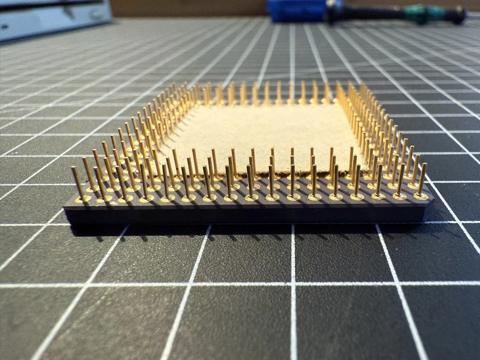 Intel 486 Classic CPU 486 SX 25 MHz Prozessor A80486SX-25 SX679 Retro PC Doom DX - Bild 3 von 3