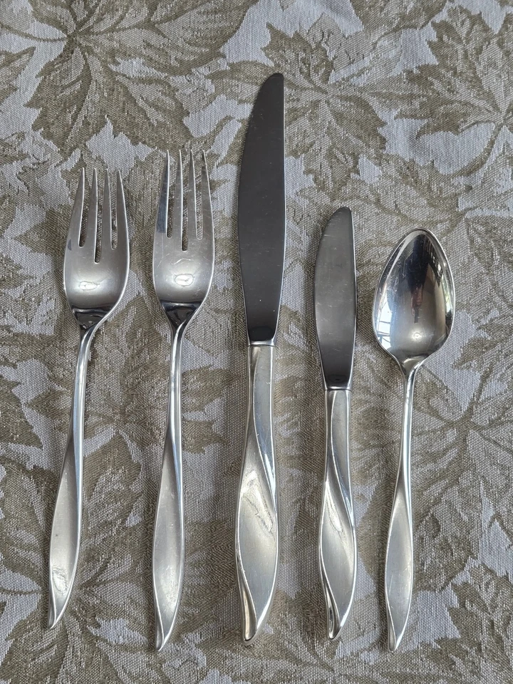 Sterling Silver Flatware "Vivant" by Oneida set of 4 place settings - 20 pieces - Image 4 of 4