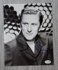 Kirk Douglas Signed Autographed 8x10 Portrait Photo ACOA