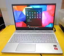 HP Pavilion Laptop 15-cw1095nr Touch Ryzen 5 3500U 2.1GHz 8 GB RAM 256 GB SSD