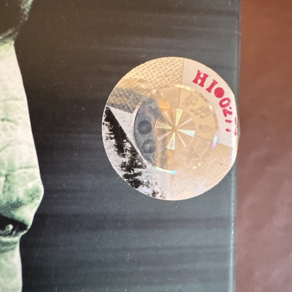 The X-Files - Season 7 - 2003 - Chinese - Region 1 - DVD 8 Disc - Collectors - Image 2 of 4