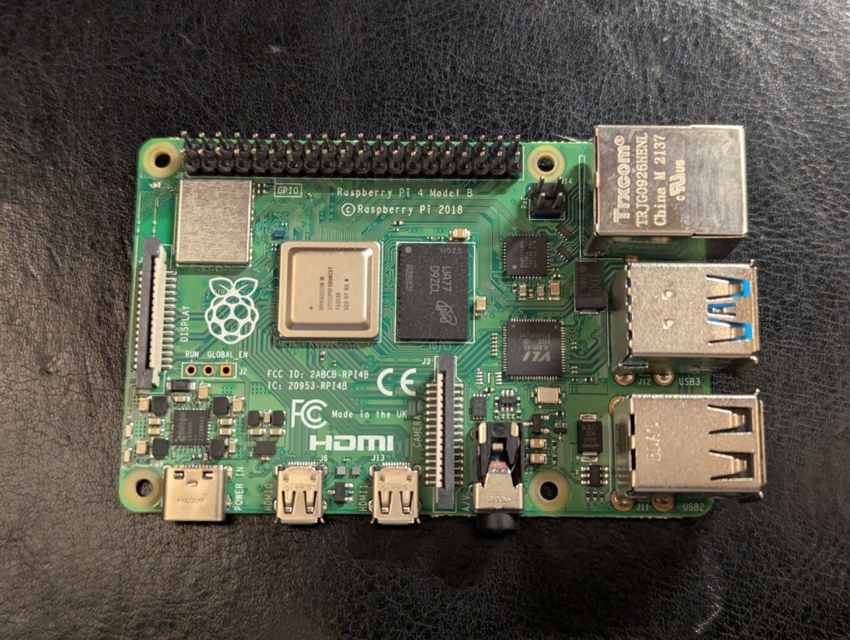 Raspberry Pi 4 Model B, 8GB Single Board Computer (D9ZCL) | eBay