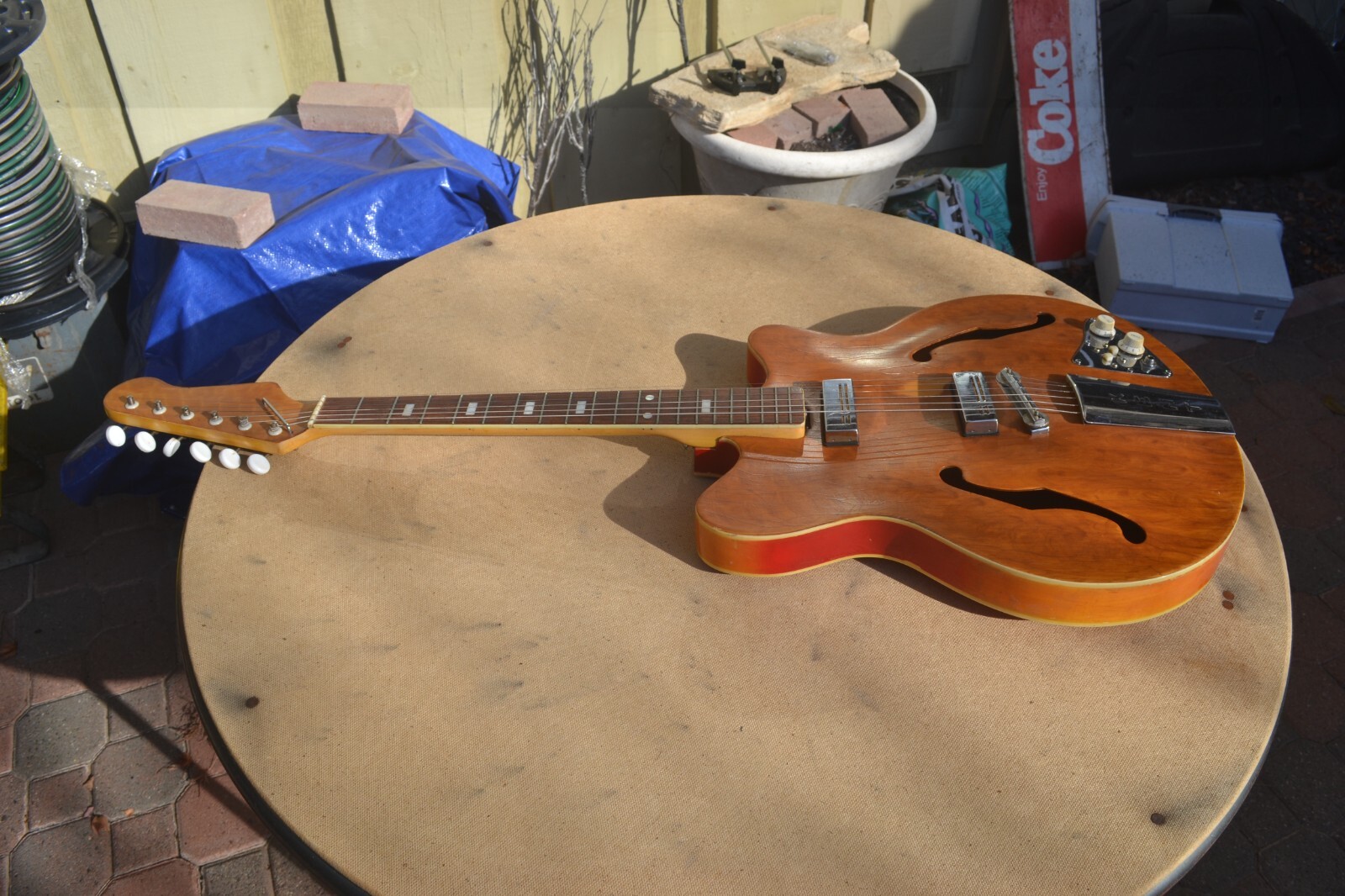 VINTAGE KENT HOLLOW BODY ELECTRIC GUITAR eBay