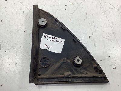 88-91 Honda CRX Left Rear Tailgate Triangle Side Garnish 75555-SH2