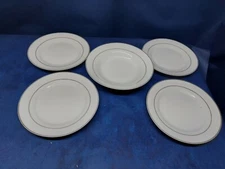 Essential Home Set/4 Salad Plates & 1-Soup Bowl White With Gold Trim 