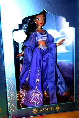 Disney 30th Anniversary Aladdin Jasmine 17