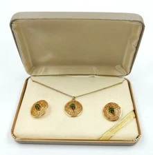 VINTAGE AMCO NECKLACE & EARRINGS SET, 1/20 14K GOLD FILLED / OVERLAY & JADE
