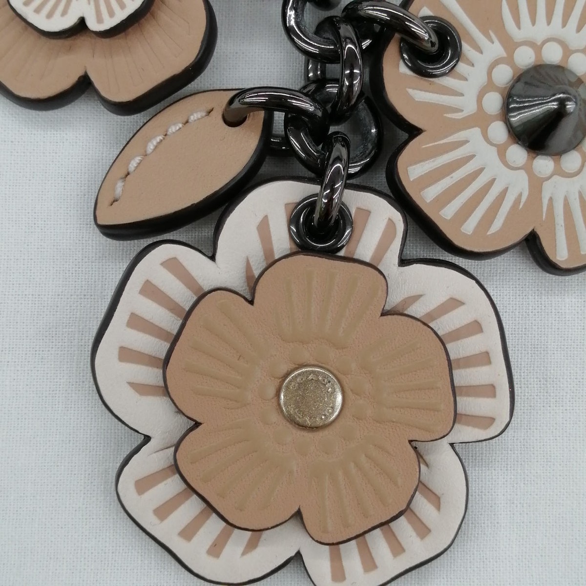 COACH tea rose ミックス　キーホルダー　チャーム COACH Tea Rose Mix Bag Charm | eBay
