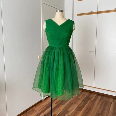 pink and green dresses for women Pink/Green-Color Block Fluttered Sleeve Dress FINAL SALE NO EXCHANGES REFUNDS XS this dress is an sequin puff sleeve dress Blazer Bust Size:34 Transparent Film Tattoo Cover