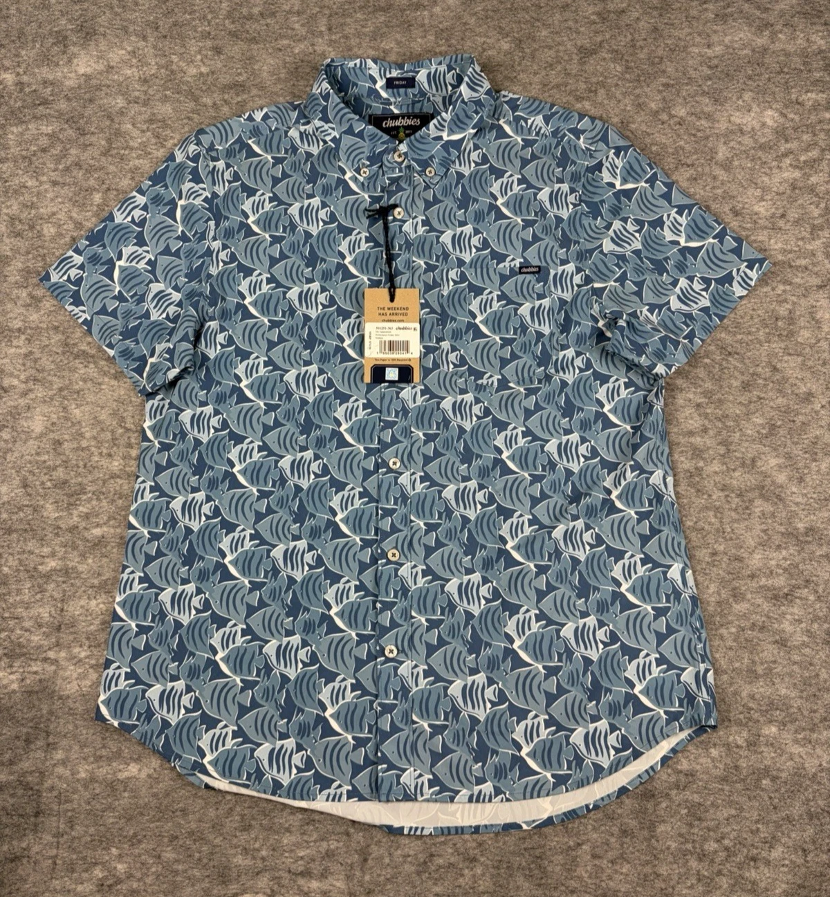 New Chubbies Shirt Mens M Blue Fish Print Short Sleeve Breathable Stretch NWT
