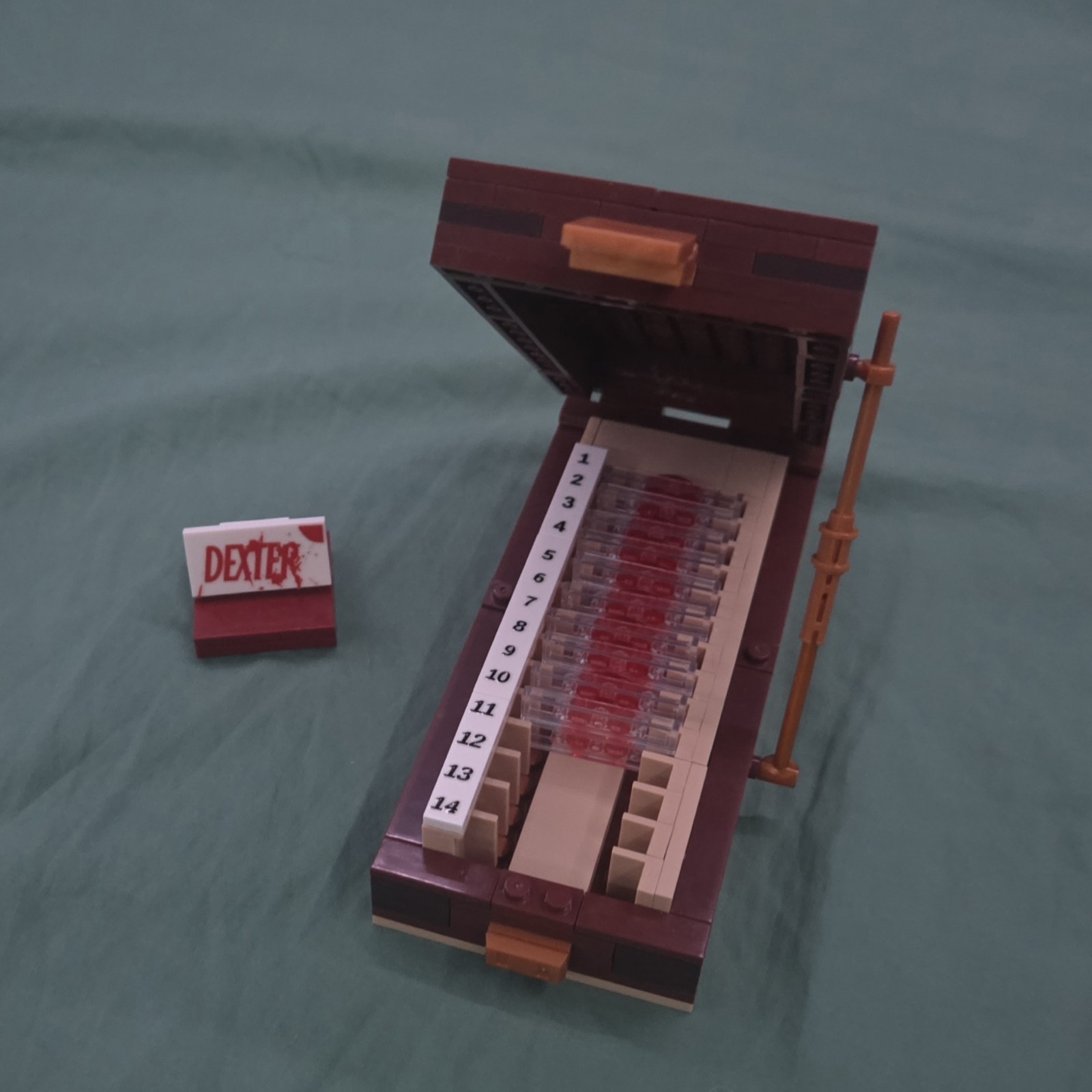 Dexter Blood Slide Box With Slides Building Bricks Set 🩸💉