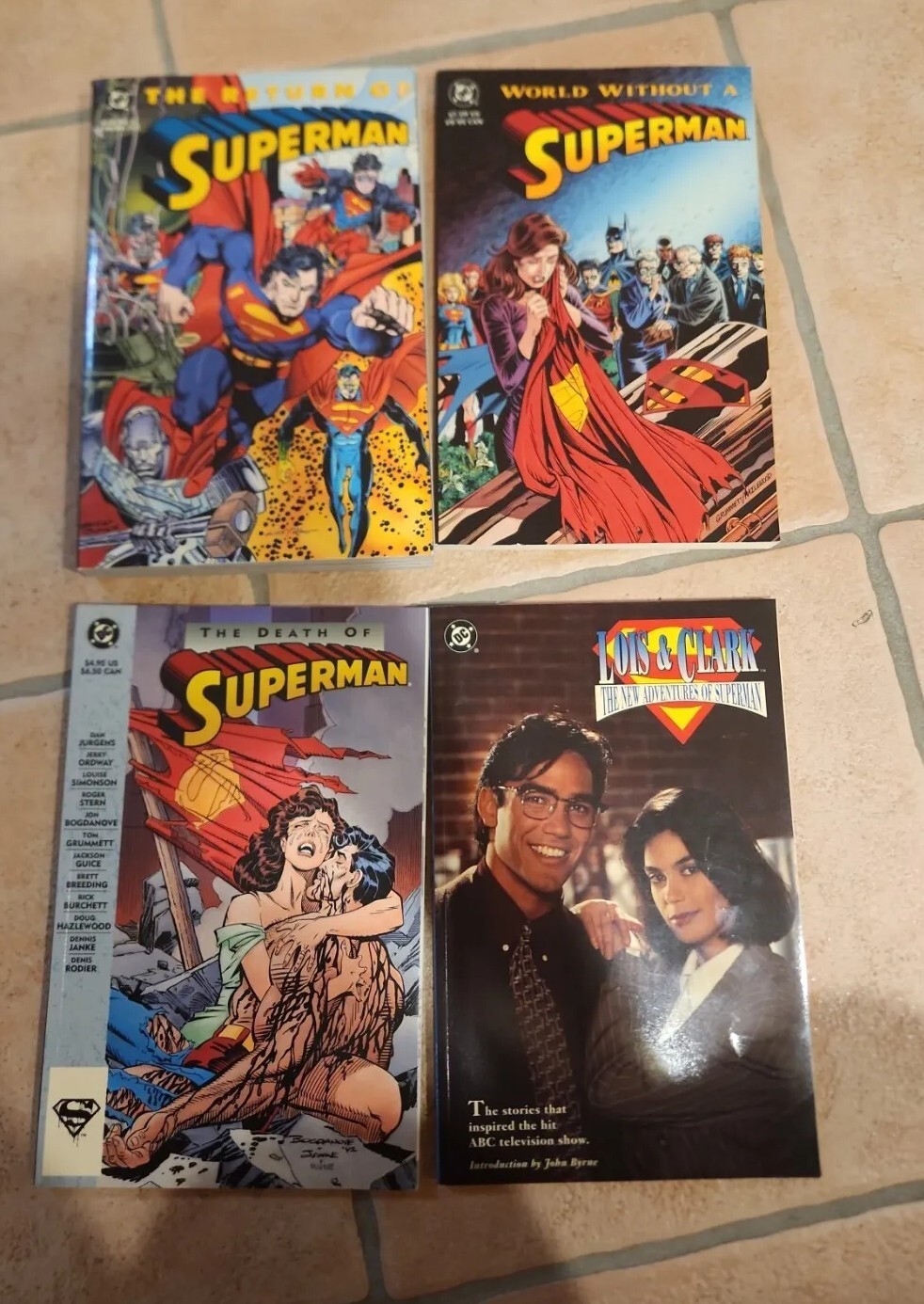 4 Superman paperback comic lot  (DC Comics, 1993)