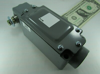 New Eaton Type F Rotary Limit Switch 1 NO + 1 NC Contact 600V NEMA4 10316H18(Y1)