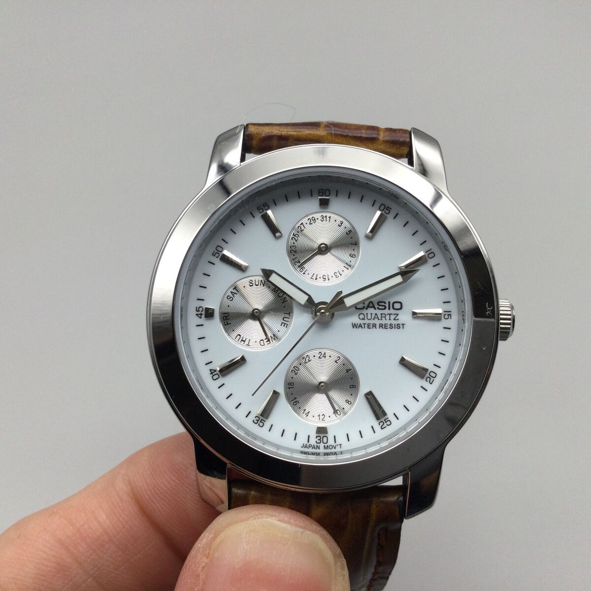 Casio Watch Men 37mm Silver Tone Day Date 1794 MTP-1192 Tags Casio Watch Men 37mm Silver Tone Day Date 1794 MTP-1192 Tags