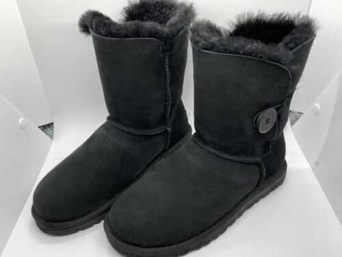 UGG Mini Bailey Button II Boot for Women Size 6 - Black