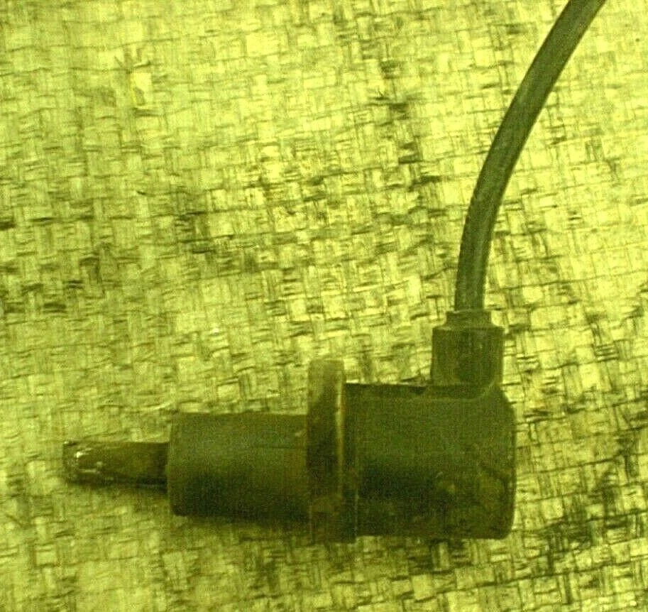 2003-08 SUBARU FORESTER LEFT DRIVER REAR ABS SENSOR OEM P/N 27540SA010 - Image 4 of 4