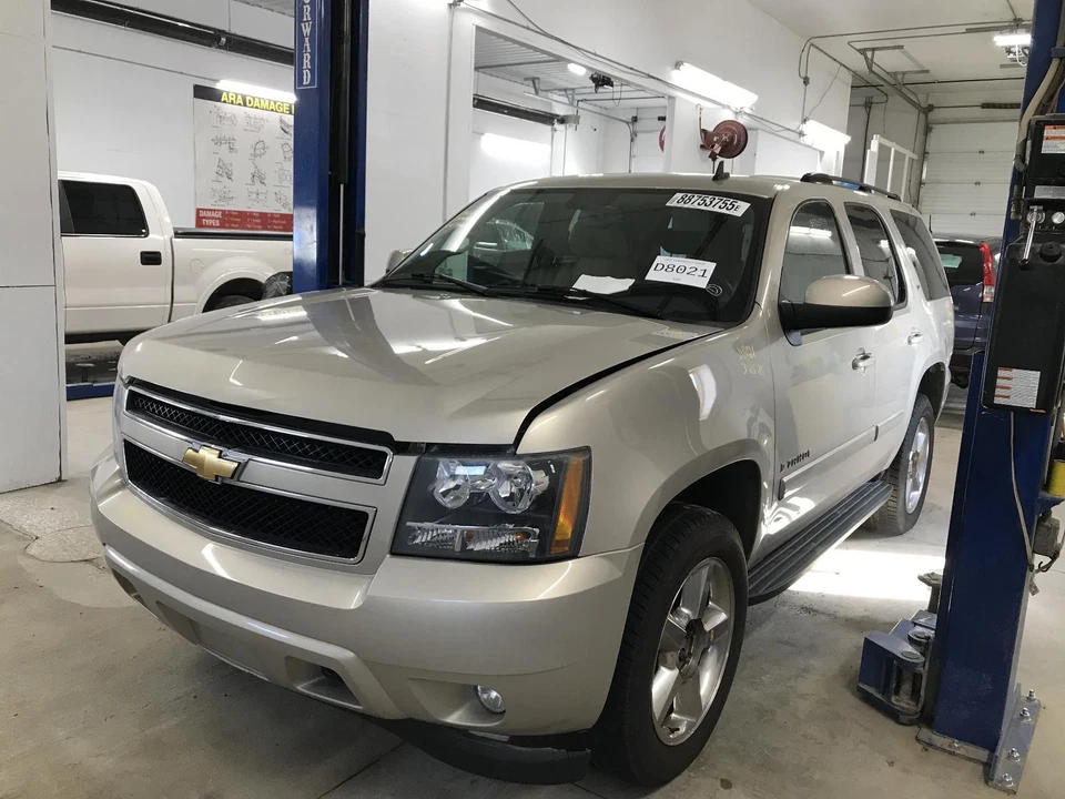 Espejo retrovisor de puerta izquierdo usado se adapta a: Chevrolet Tahoe Power 2007 sin intermitente ancho Foto 4 de 4