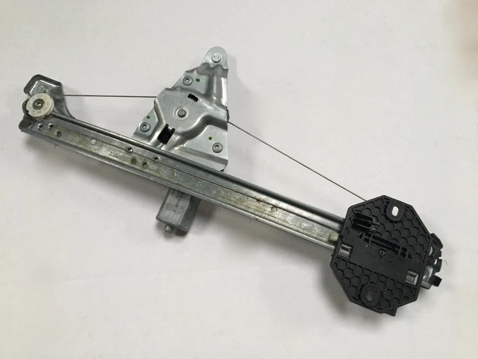 Mechanism And Motor Lifter Glass Dacia Logan -sandero __Front Left _807213282R - Image 2 of 4
