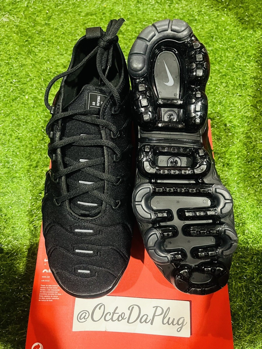 Size 12.5 - Nike Air VaporMax Plus Low Triple Black for sale  display picture 3