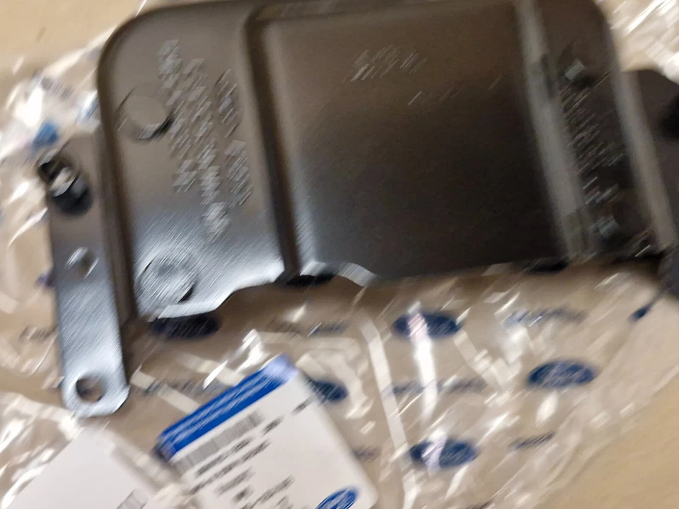 Ford Fiesta Mk8 2018 ECU Mounting Bracket 1.1 Petrol H1B1-12A692-CB Genuine NEW - Image 4 of 4