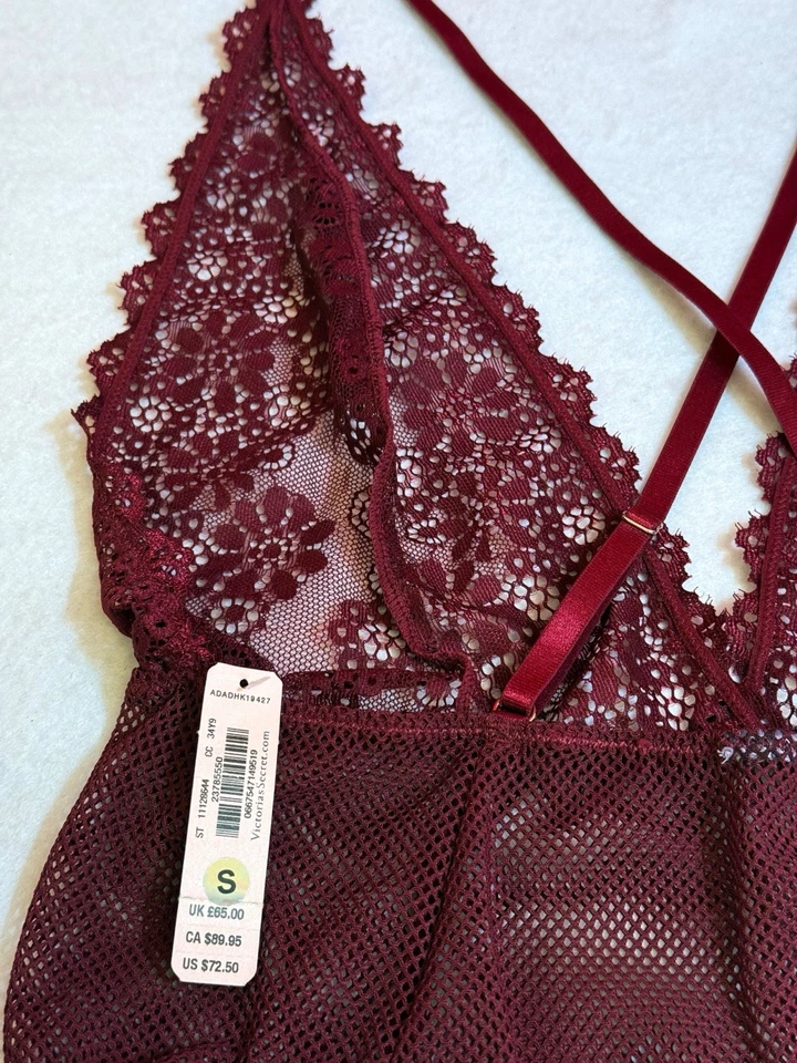 Precioso Body Victoria Secret Rojo Borgoña Talla Pequeña ❤️ $72 Foto 4 de 4
