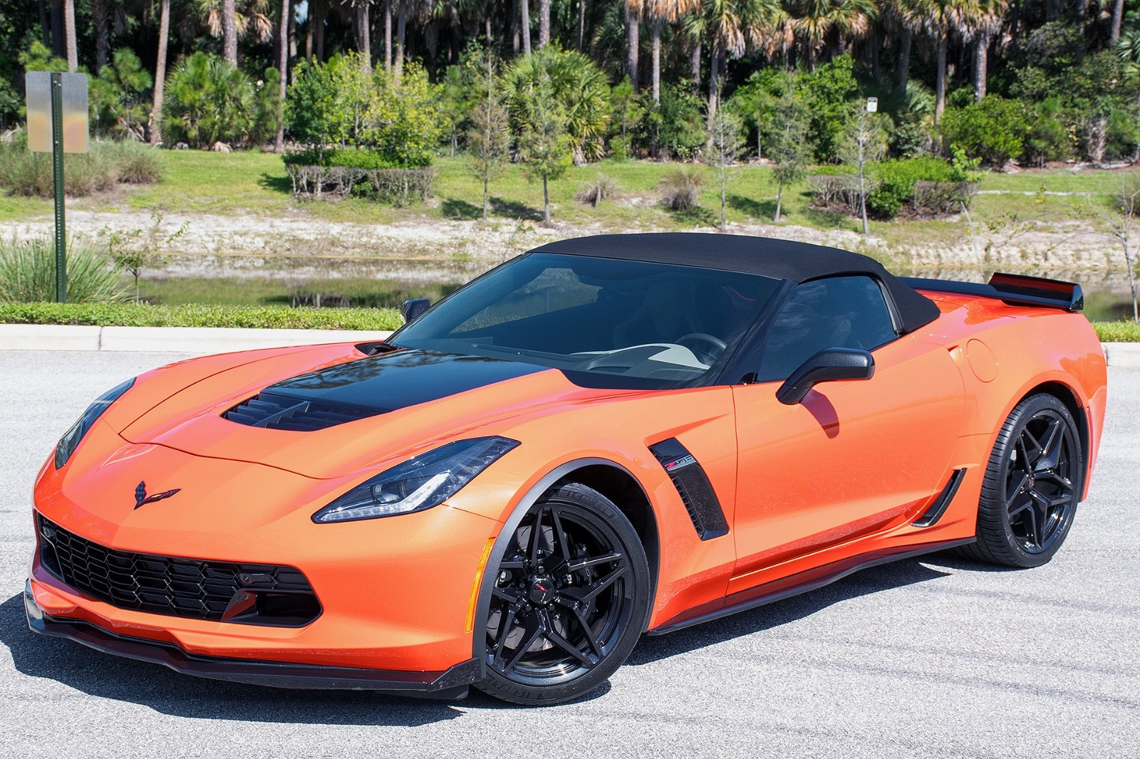 2019 Orange Chevrolet Corvette   | C7 Corvette Photo 5