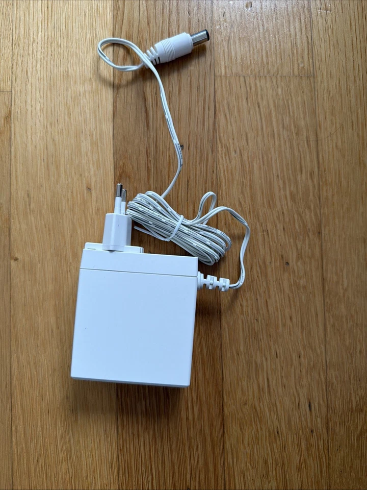 Netgear Orbi Router RBRE960 - Bild 3 von 4