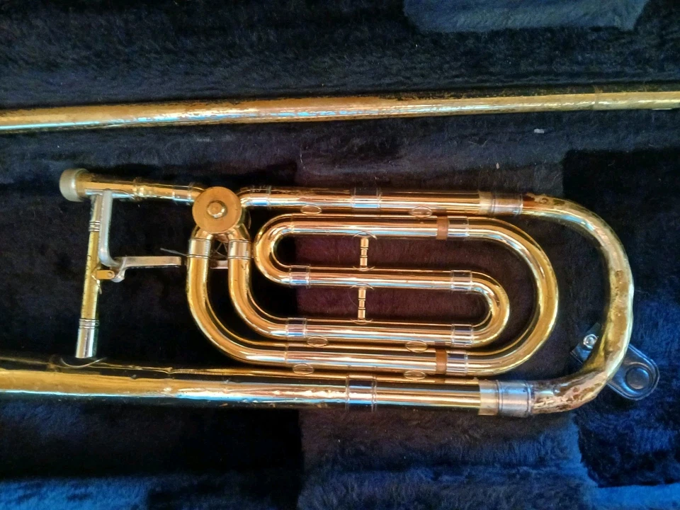 Frank Holton TR 380 F Attachment Trombone - Image 4 of 4
