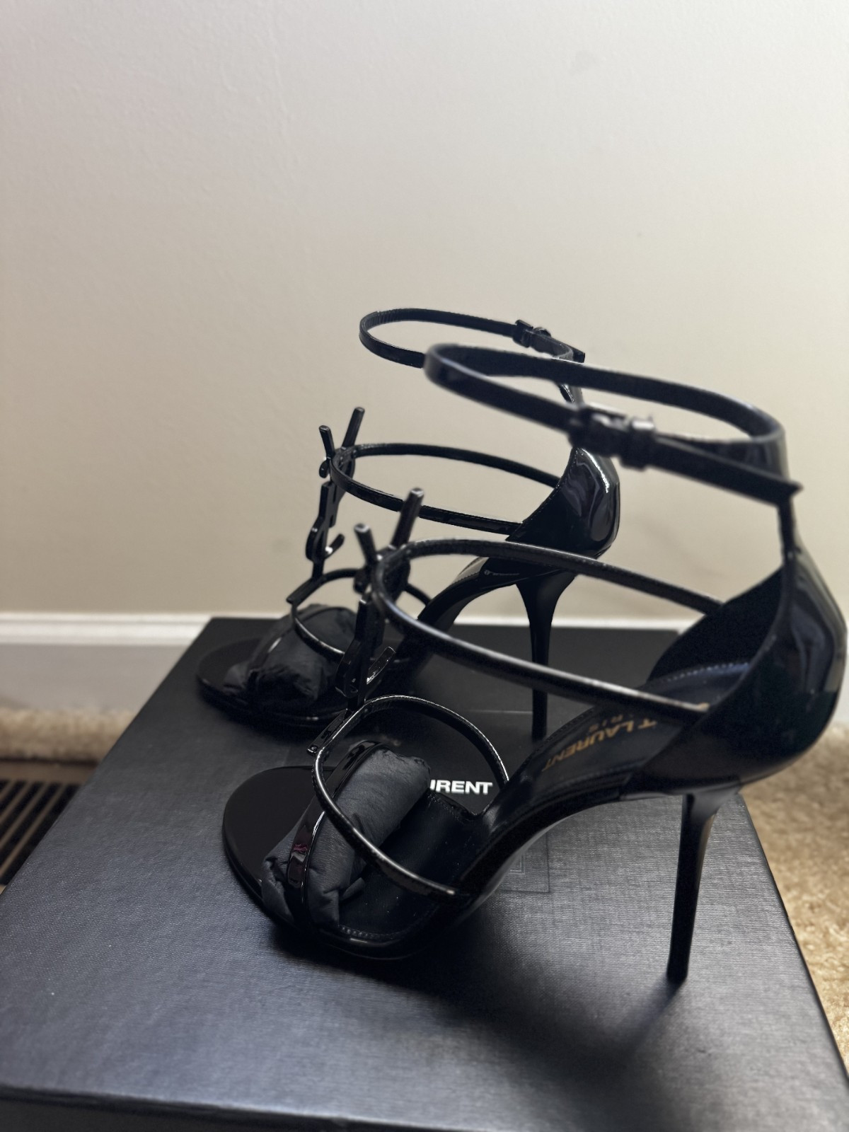SAINT LAURENT YSL Nero Taglia 9