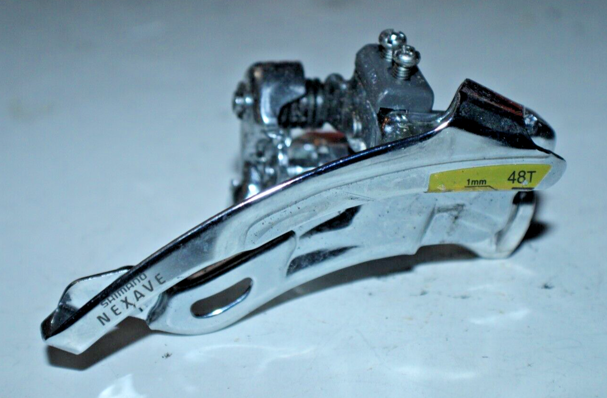 ファックス Shimano Nexave Triple Front Derailleur FD-T401 34.9mm Clamp 66-69