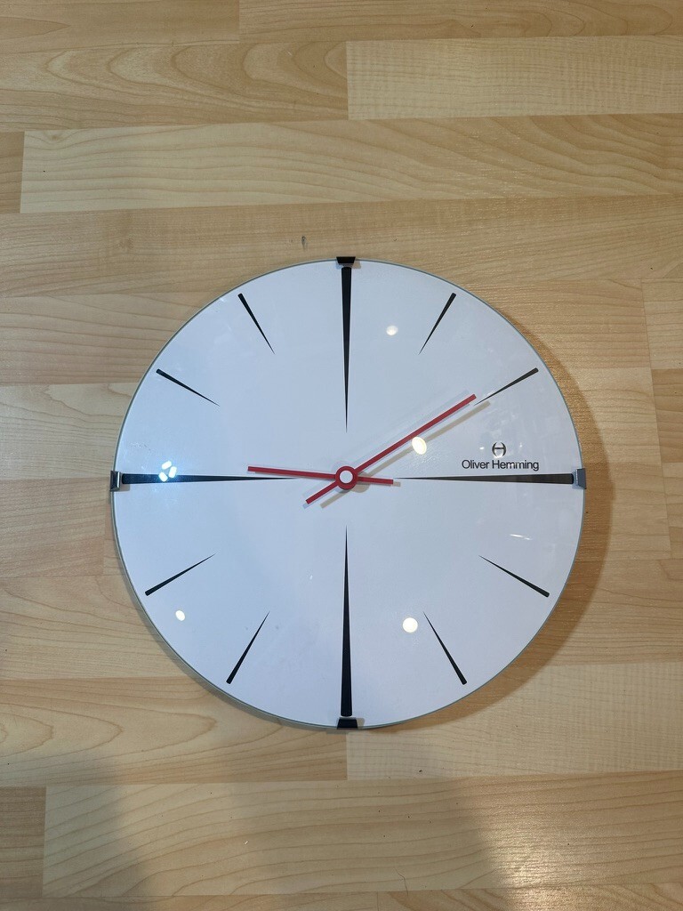 OLIVER HEMMING DESIGNER STYLISH CONTEMPORARY WALL CLOCK | eBay