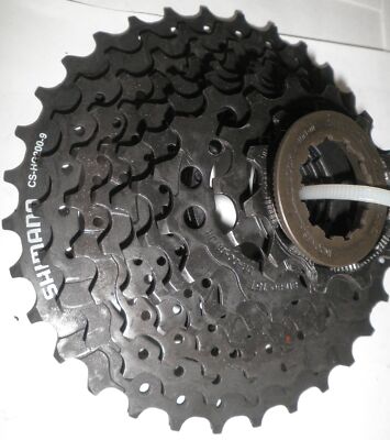 SHIMANO HYPER GLIDE-C CS-HG200-9 11-32T CASSETTE 9-SPEED BICYCLE