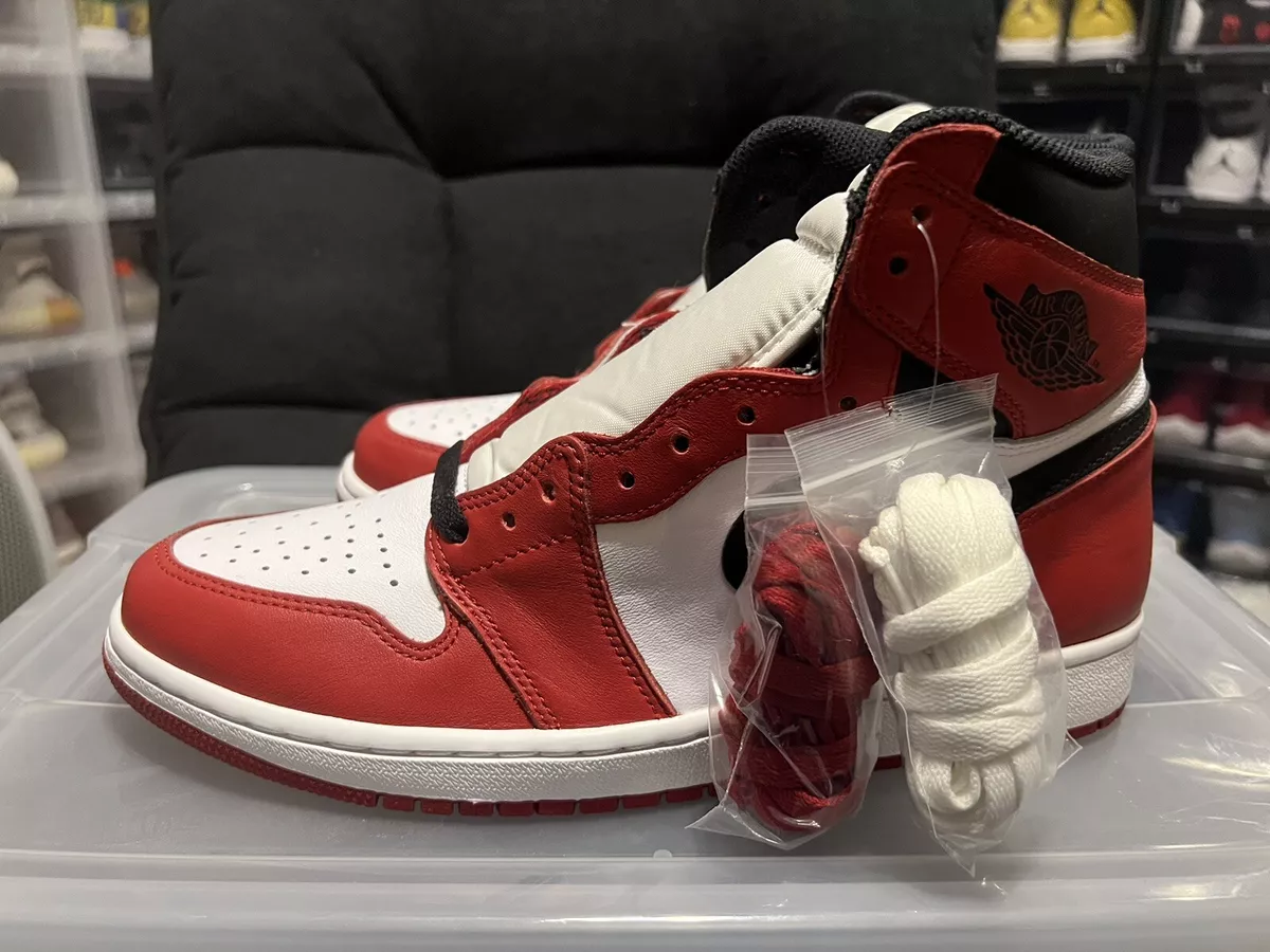 Nike Air Jordan 1 Retro High OG Chicago 2015 *Brand New No Box