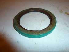 SKF 33699 OIl Seal
