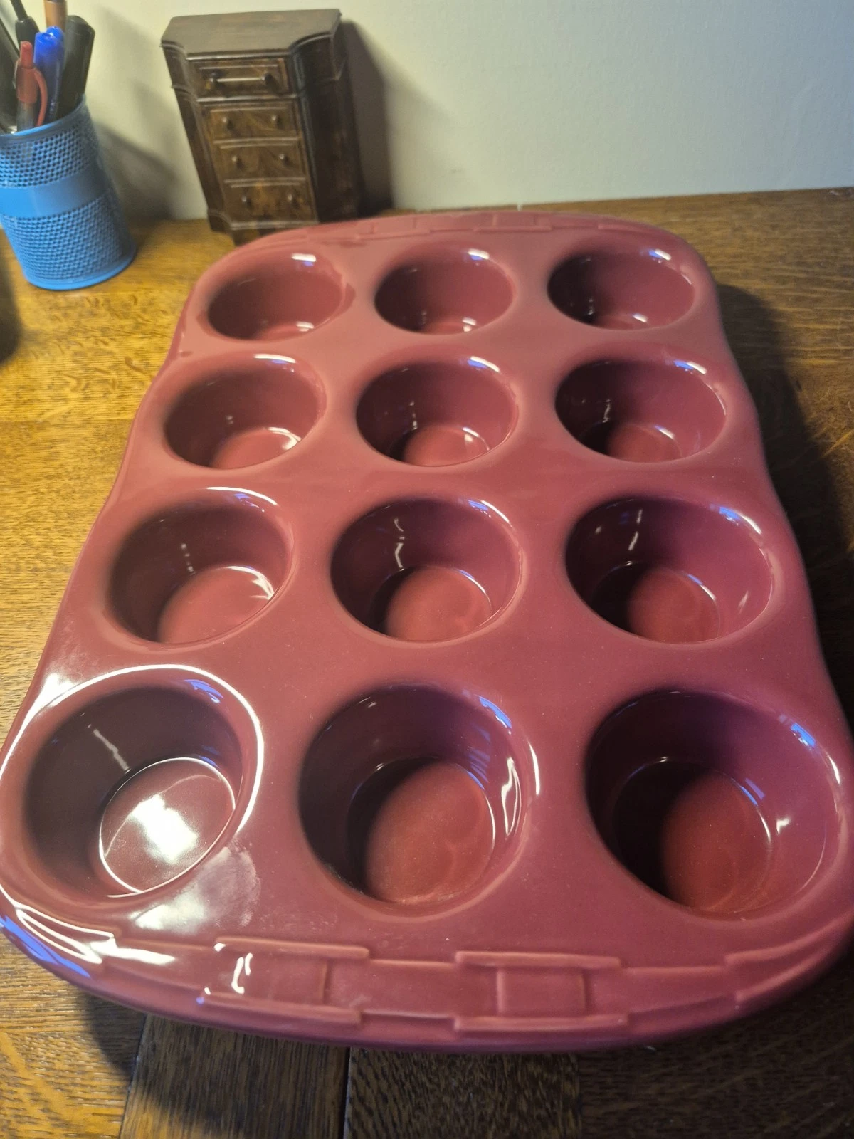 Longaberger Woven Traditions Pottery Paprika 12 count Mini Muffin Pan 16"×12"×2"