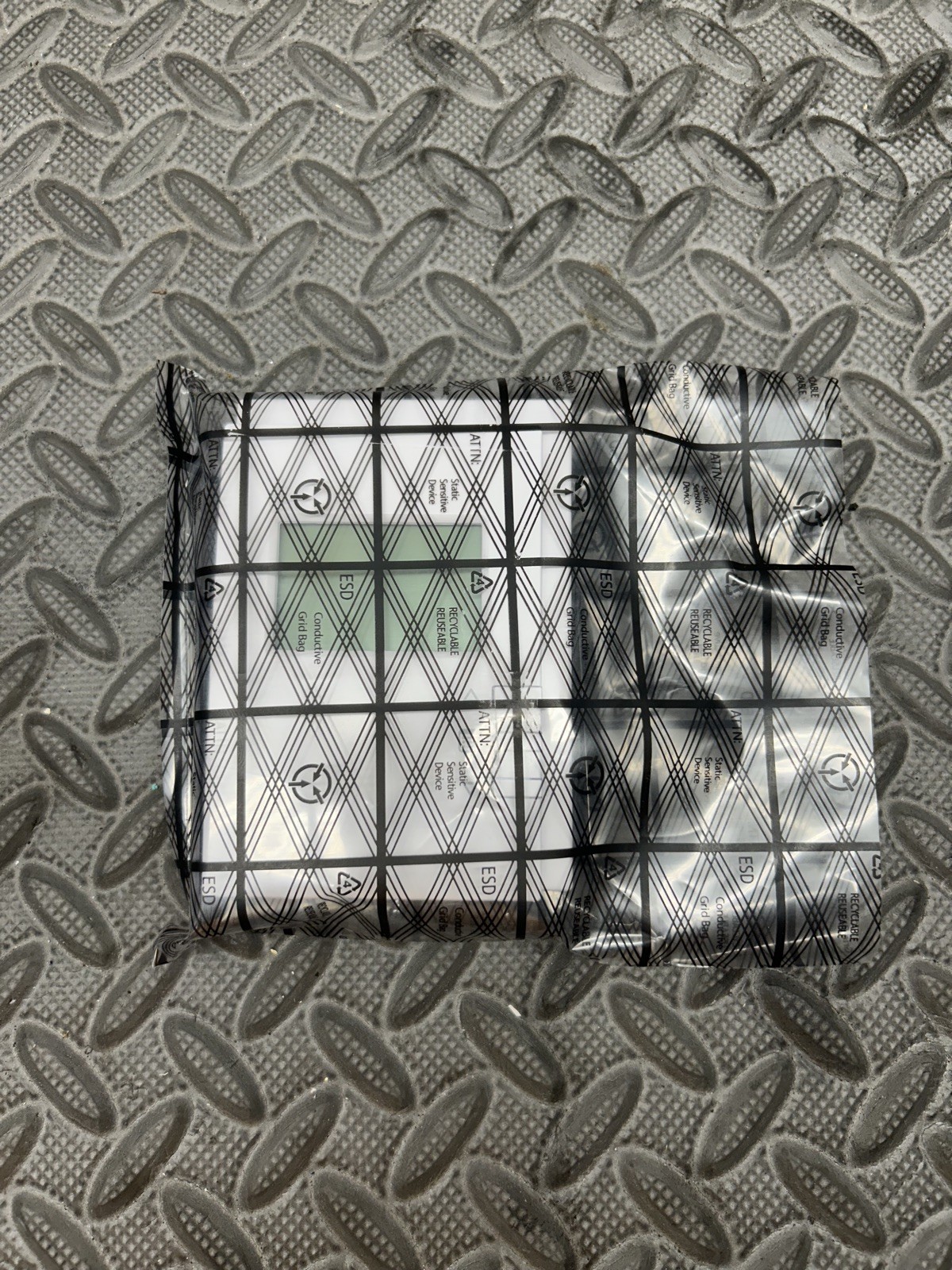 Distech Controls PDITE-SMRTVUE-01 Allure EC-Smart-Vue Room Temp Sensor New Open