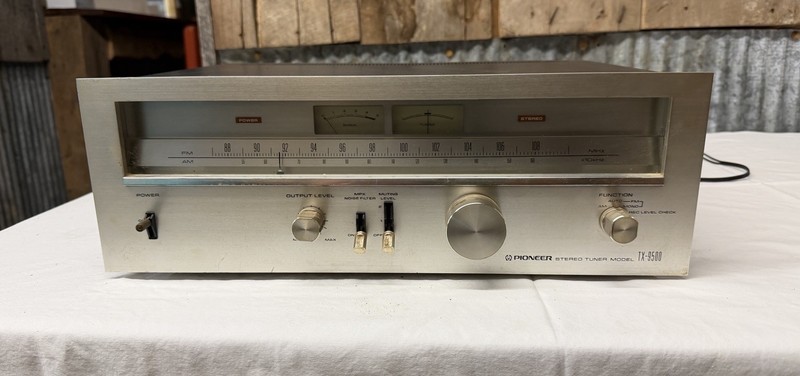 Vintage Pioneer Model TX‑9500 Stereo Tuner