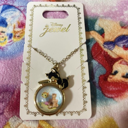 Disney Store Pinocchio Figaro Cleo Necklace
