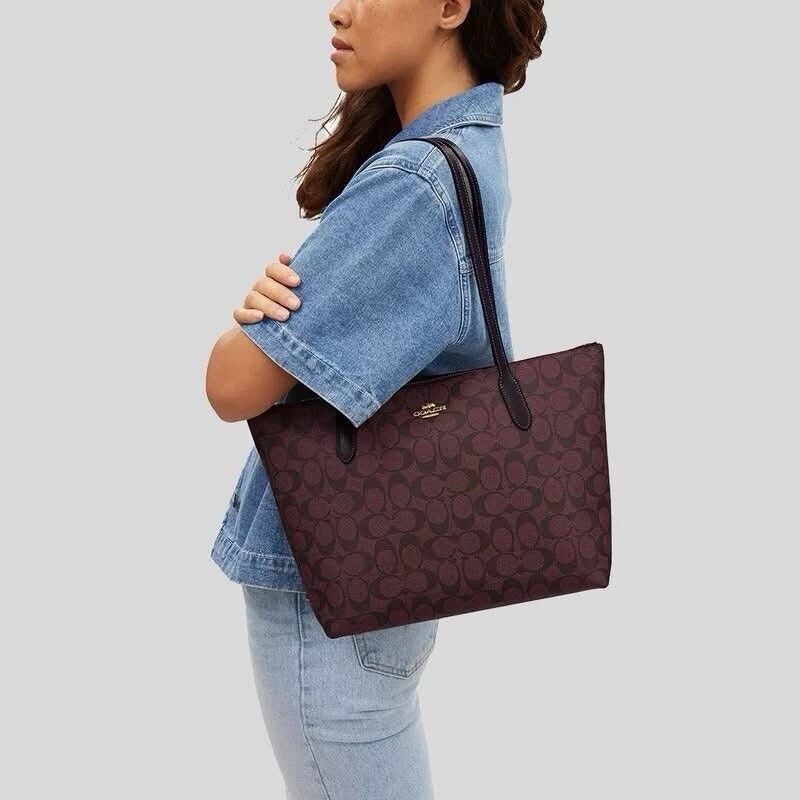 NWT - COACH Zip Top Tote In Signature Canvas - 4455 Oxblood NWT - COACH Zip Top Tote In Signature Canvas - 4455 Oxblood