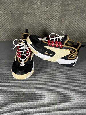 Size Nike Zoom 2K Icon Clash Black Metallic Gold