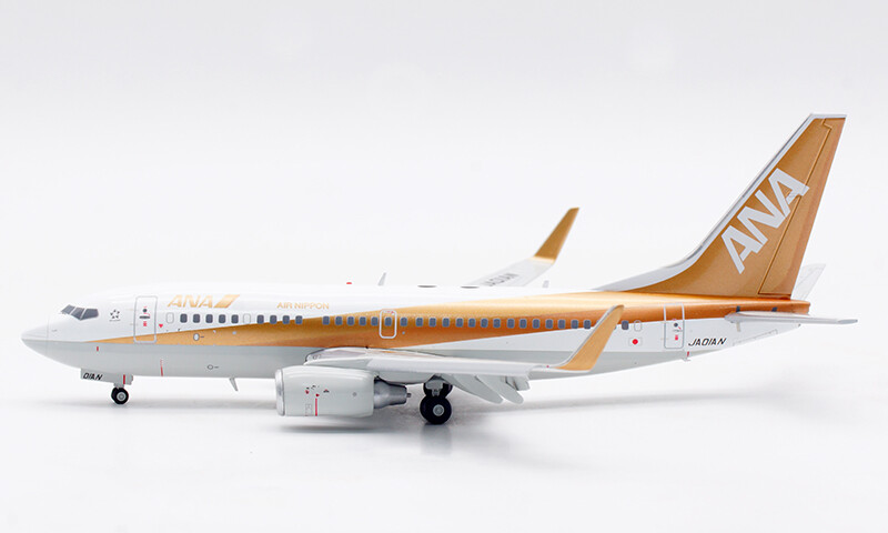 1/200 JCwings ANA ゴールド B737-700 JC WINGS ANA ALL NIPPON AIRWAYS BOEING B737-700 GOLD 1:200