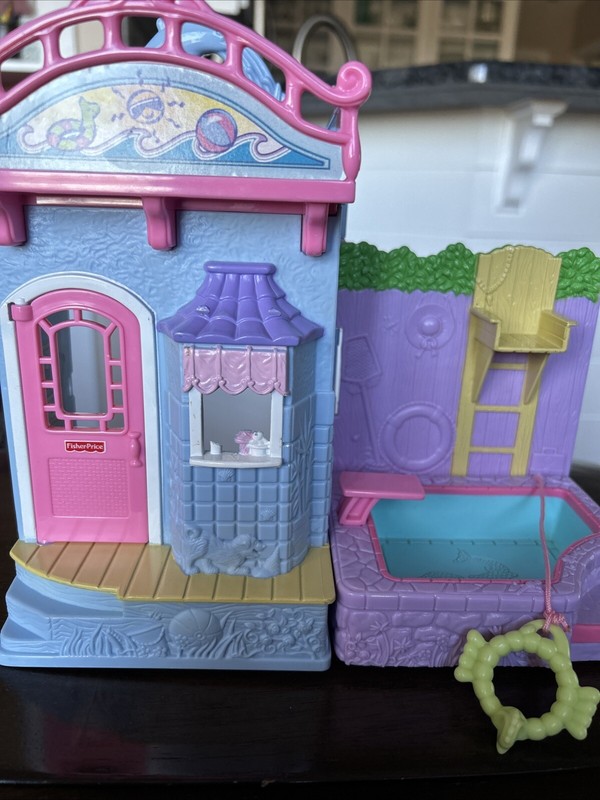 Fisher Price Sweet Streets Swimming Pool Playset -Mattel 2003